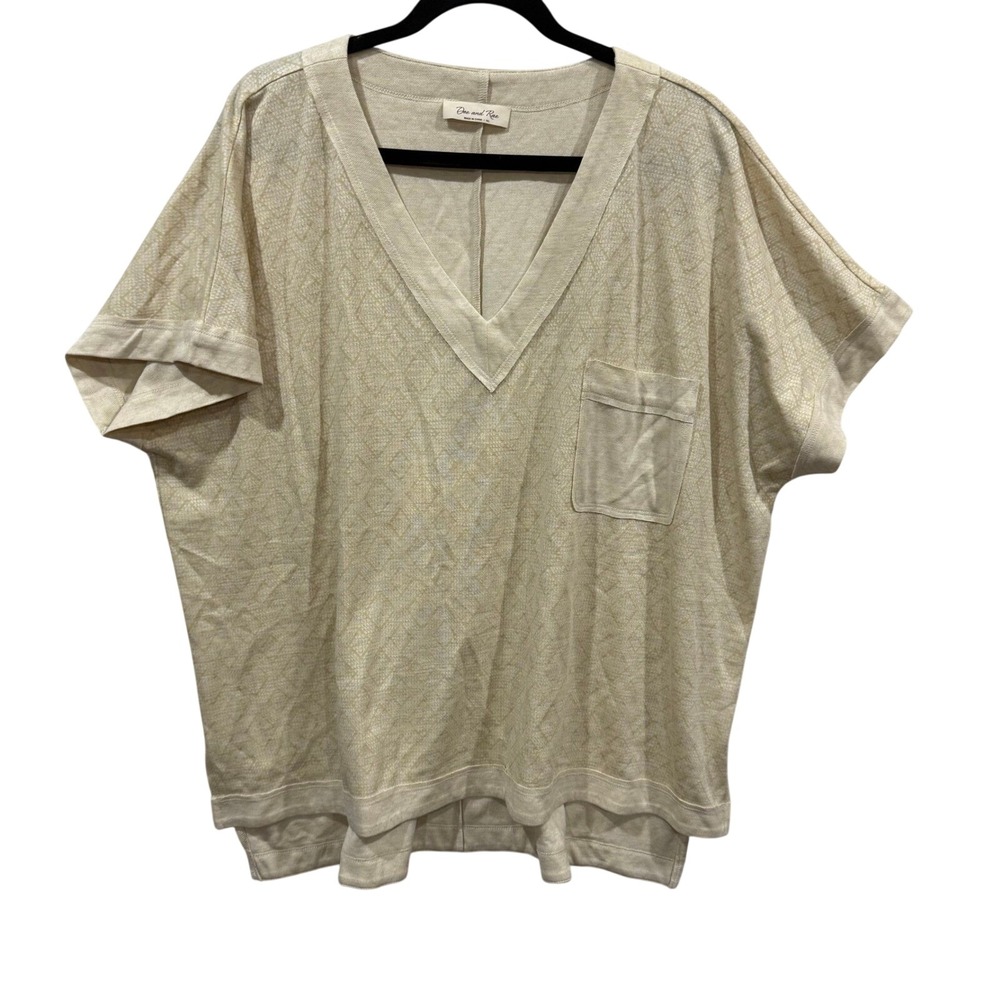 Doe and Rae Cream Geometric V-Neck Pocket Top Oversized 1XL 44361TPL